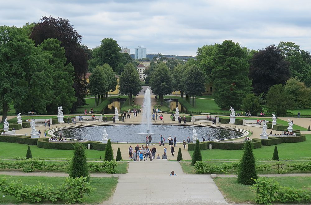 Great Fountain, Parterre and View