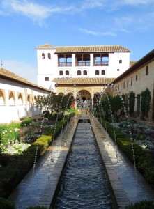 Patio de la Acequia (Court of the Long Pond)